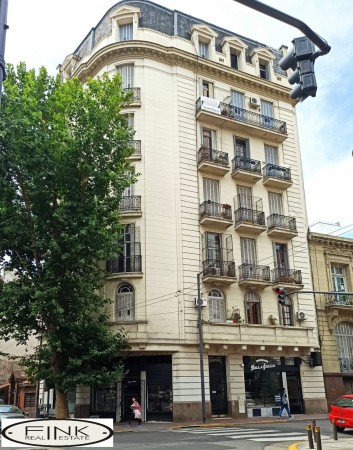 Hermoso Semipiso al frente de estilo Frances!!! 