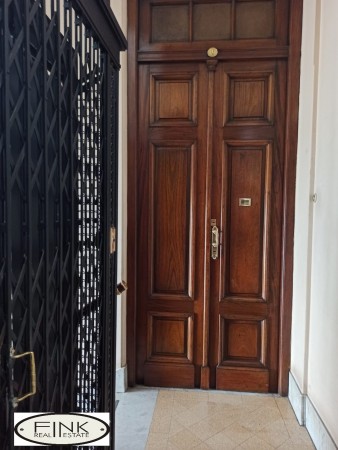 Hermoso Semipiso al frente de estilo Frances!!! 