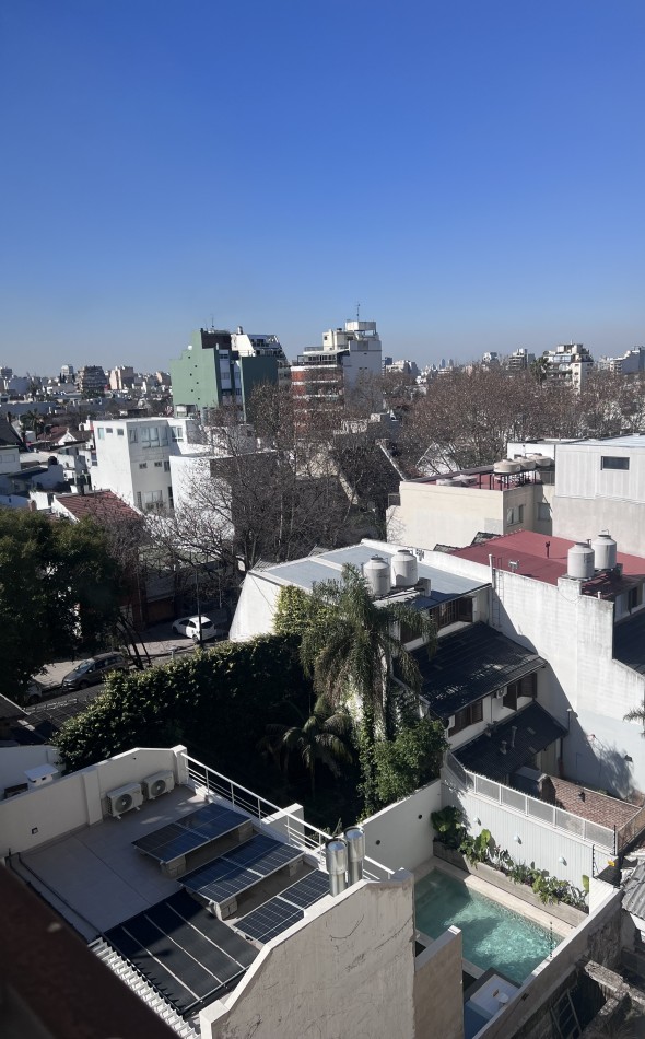 3 Amb con Dependencia y Cochera Al Frente en Villa Devoto! Impecable! Luminoso! Apto Profesional.