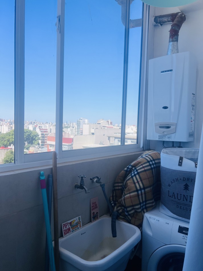 ¡¡Hermoso 2 ambientes en venta en Villa Urquiza con excelente vista y luminosidad!! ¡Reciclado!