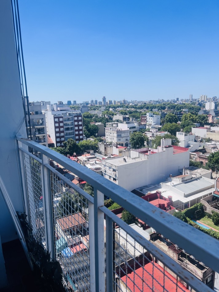 ¡¡Hermoso 2 ambientes en venta en Villa Urquiza con excelente vista y luminosidad!! ¡Reciclado!