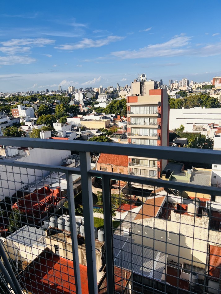 ¡¡Hermoso 2 ambientes en venta en Villa Urquiza con excelente vista y luminosidad!! ¡Reciclado!