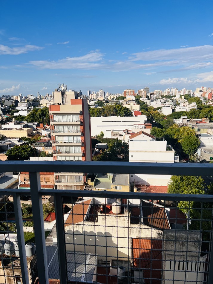¡¡Hermoso 2 ambientes en venta en Villa Urquiza con excelente vista y luminosidad!! ¡Reciclado!