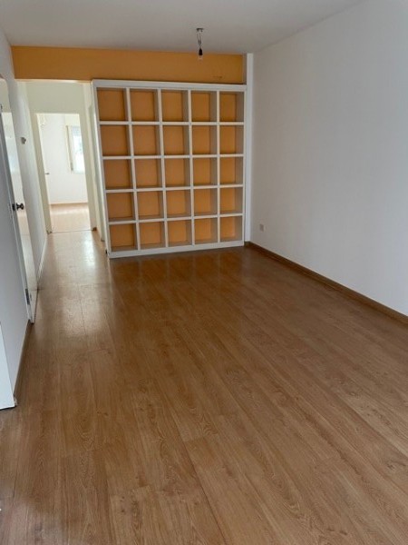 Excelente depto con cochera en alquiler