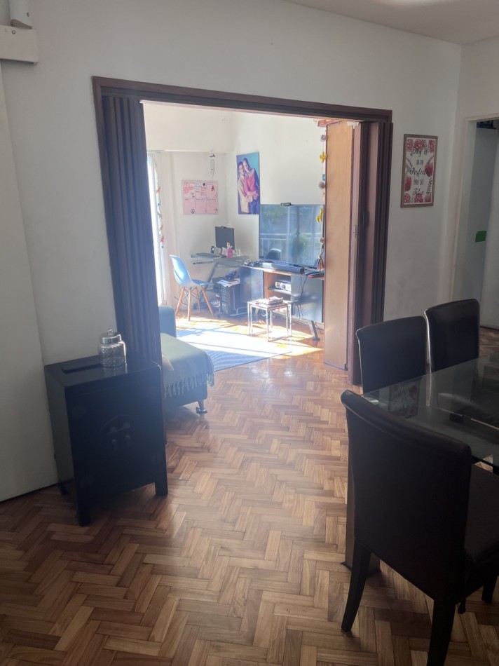 ¡¡HERMOSO Y AMPLIO DEPARTAMENTO EN EL CORAZON DE VILLA URQUIZA!! ¡SUPER LUMINOSO Y TRANQUILO!