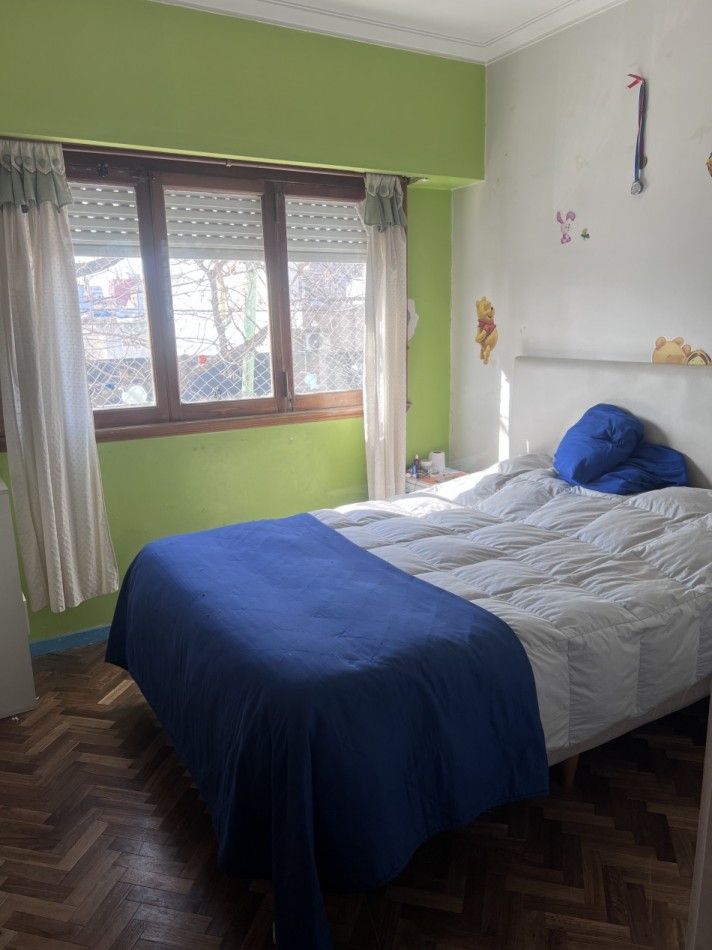 Departamento de 3/4 ambientes al frente en excelente ubicacion!