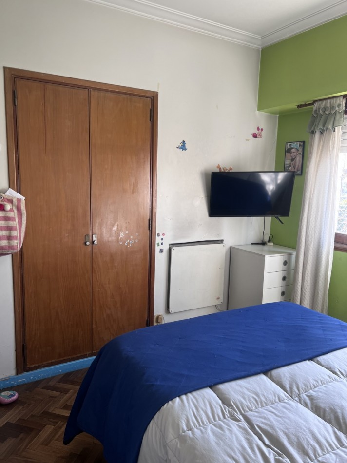 Departamento de 3/4 ambientes al frente en excelente ubicacion!