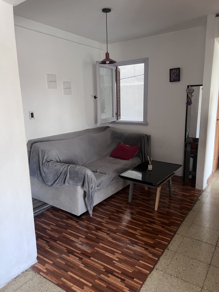 Departamento de 3/4 ambientes al frente en excelente ubicacion!