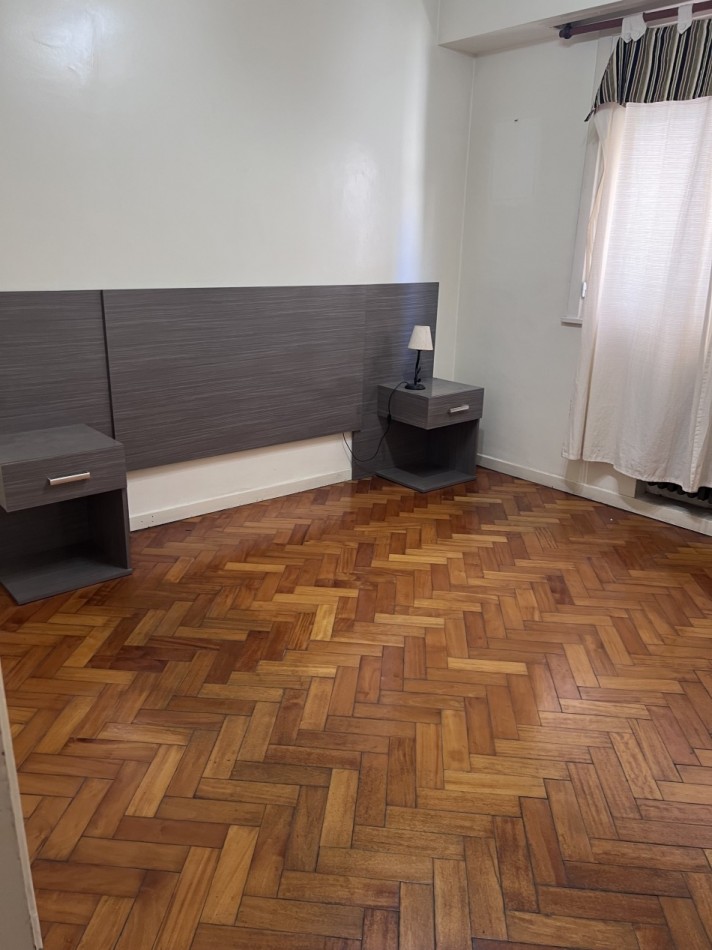 ¡SEMIPISO DE 3 AMPLIOS AMBIENTES EN EXCELENTE UBICACION!