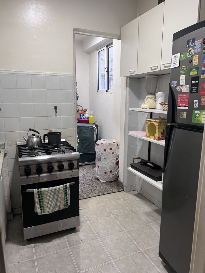 ¡SEMIPISO DE 3 AMPLIOS AMBIENTES EN EXCELENTE UBICACION!